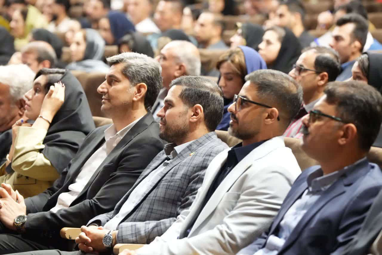 نخستین اجلاس ملی رهبران صنعت باشگاهداری در اصفهان نخستین اجلاس ملی رهبران صنعت باشگاهداری در اصفهان