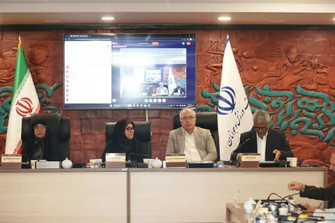 فریبا محمدیان: شمشیربازی تلفیق ورزش و هنر است/ پورسلمان: وزیر ورزش پشتیبان فدراسیون‌هاست
