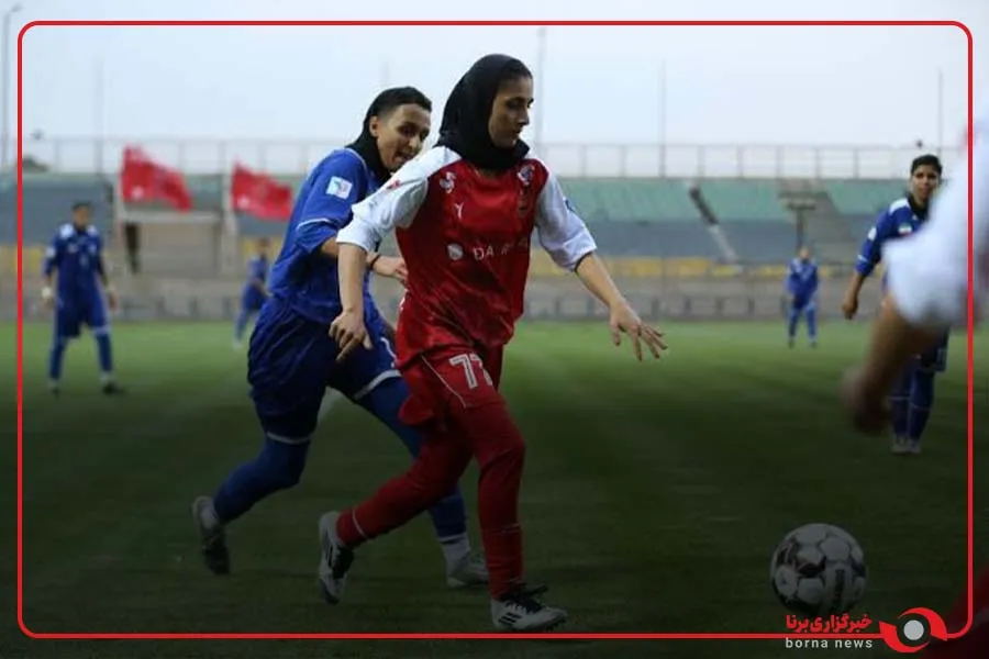 گل دوم بانوان پرسپولیس مقابل استقلال توسط محدثه زلفی به ثمر رسید