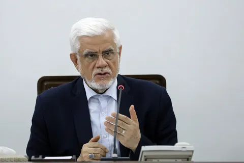 عارف: به راهبردی بلند مدت برای صنعت خودروسازی نیازمندیم