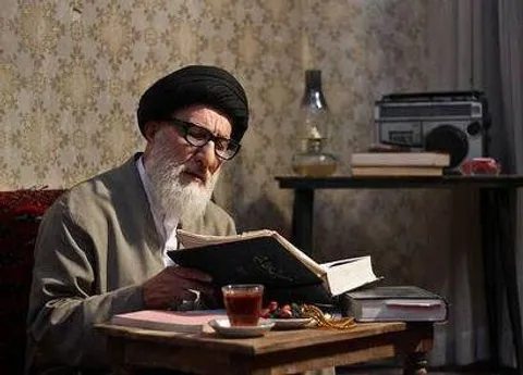 «پدر طالقانی» در شبکه مستند