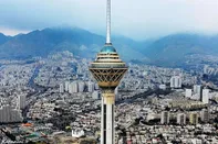 غافلگیری‌های برج میلاد برای خانواده‌های تهرانی؛ جشن تولد در ارتفاع