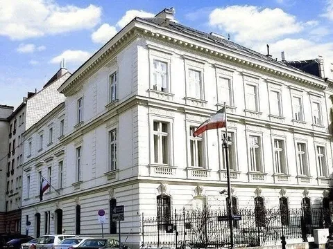سفارت جمهوری اسلامی ایران در وین: ایران استوار و ماندگار خواهد ماند