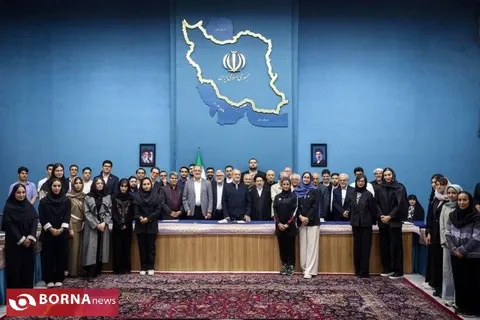 دیدار رییس جمهور با ورزشکاران تهرانی مدال آور ناگویا