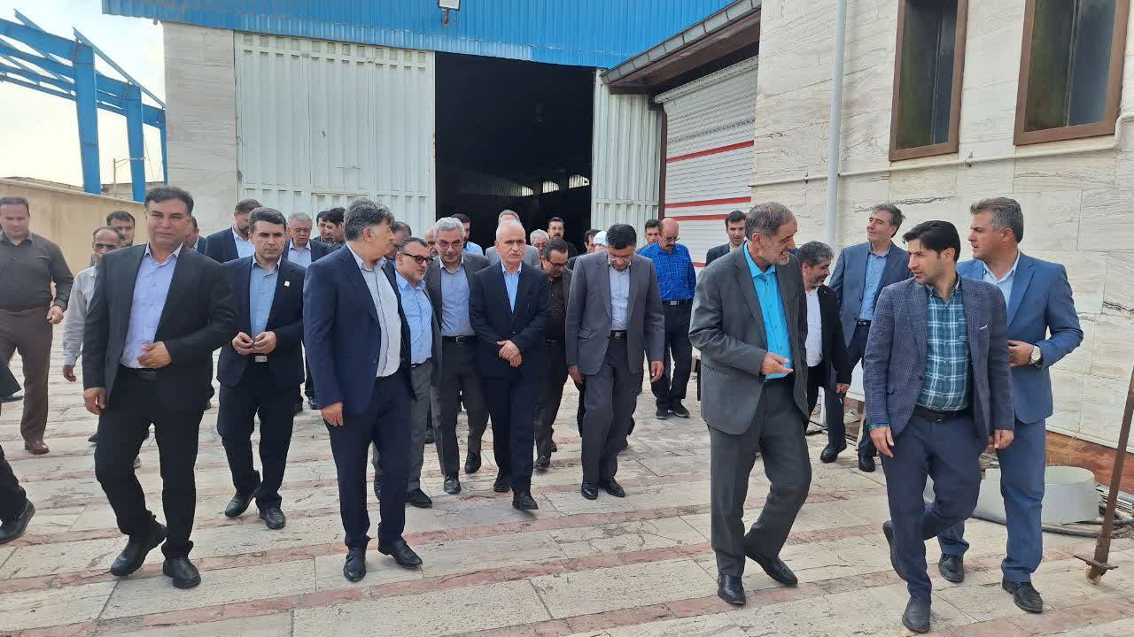 بازدید معاون وزیر از روستا بازار شهرستان بوئین زهرا 