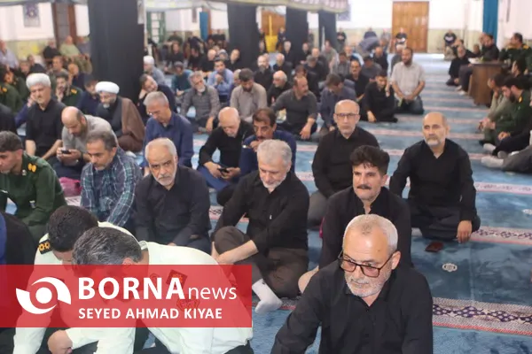 مراسم سوم امام شهید 