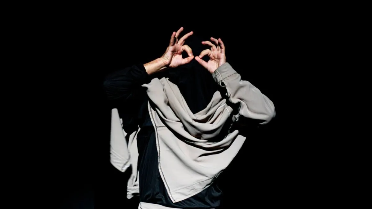 هنرمندان مشهدی با نمایش «تلقین» به تهران آمدند