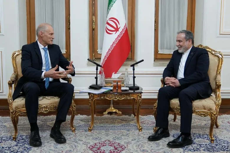 عراقچی: ایران در دفاع از حاکمیت ملی و تمامیت ارضی خود درنگ نمی‌کند