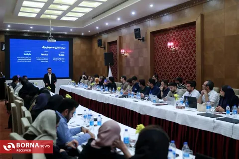 ارائه تجارب زیسته فعالان زیست‌بوم نوآوری در رویداد ملی کارآفرینی جوانان با رویکرد هوش مصنوعی
