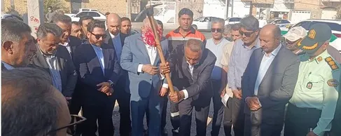 آغاز عملیات اجرایی فاز جدید شبکه فاضلاب جهرم با حضور وزیر نیرو