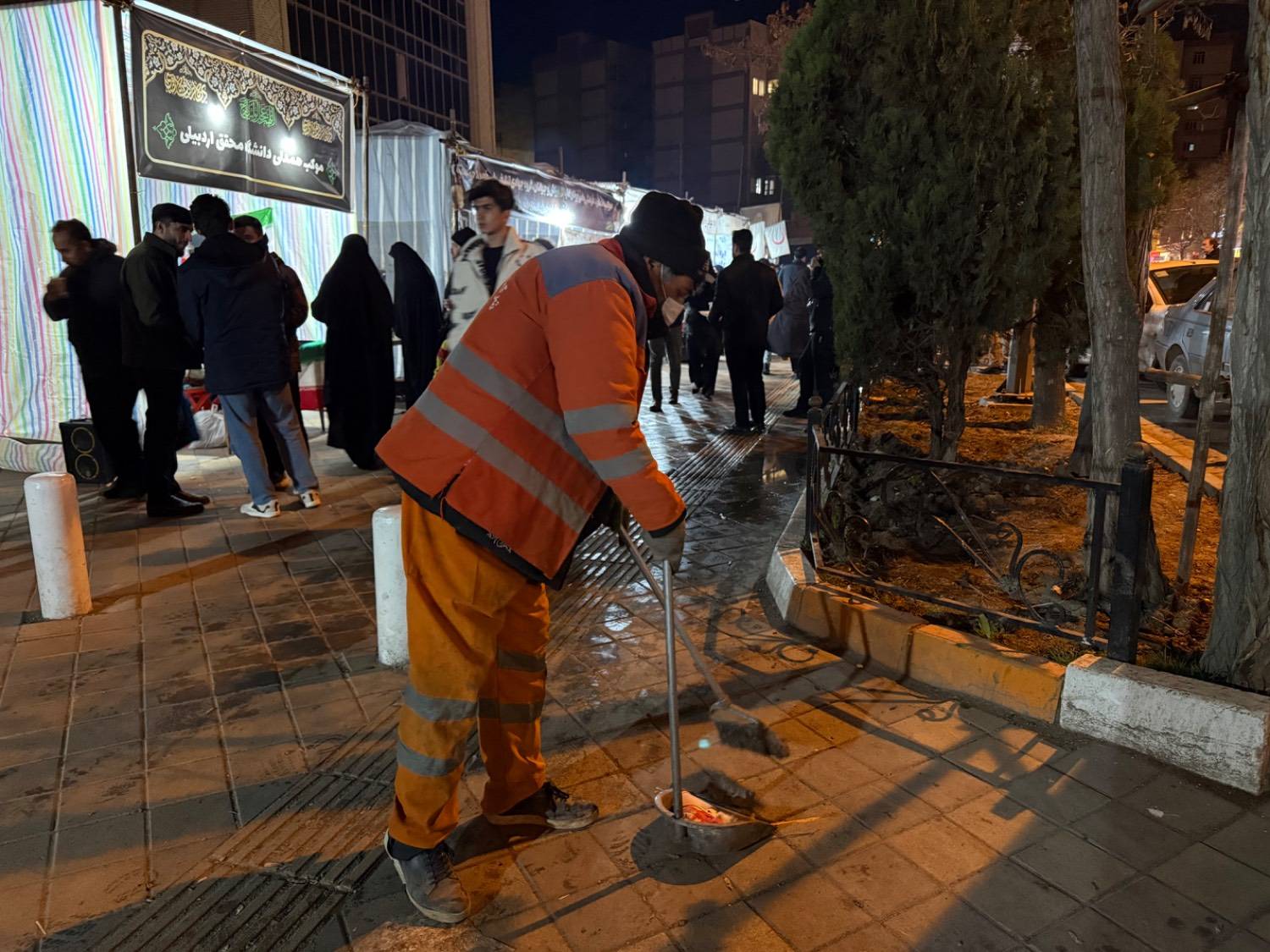 حضور مستمر پاکبانان در برنامه‌های شبانه اردبیل/خدمت‌رسانی بی‌وقفه در خیابان‌ها