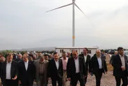بازدید وزیر جهاد کشاورزی از واحد تولید زیتون و کشت و صنعت خندان در طارم 