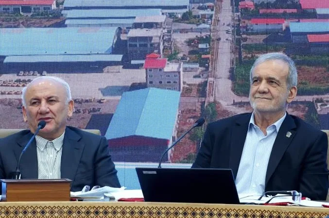 دکتر پزشکیان 17 طرح زیرساختی برق مازندران را افتتاح کرد