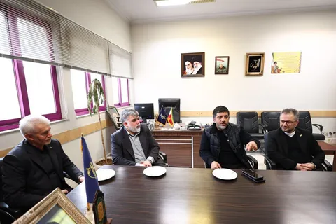 دیدار رئیس فدراسیون کشتی با مسئولان مرکز مقاومت بسیج وزارت ورزش