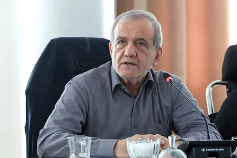 پزشکیان: کشور را با عزت و سربلندی از شرایط فعلی عبور خواهیم داد