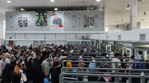 راه‌اندازی ۱۰۰ ورودی برای خروج زائران اربعینی گذرگاه مرزی مهران