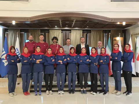 مراسم بدرقه تیم ملی روئینگ ایران به بازی‌های آسیایی ناگویا در حضور رئیس فدراسیون