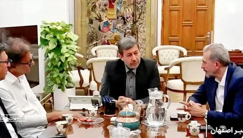 استاندار اصفهان: زنجیره گردشگری سلامت استان با راه‌اندازی آمبولانس هوایی جت تکمیل‌تر می‌شود