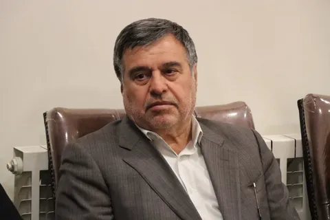 همتی: پیشنهاد تشکیل مدیریت منطقه‌ای نفت و گاز ایلام به کمیسیون وزارت نفت ارسال شد