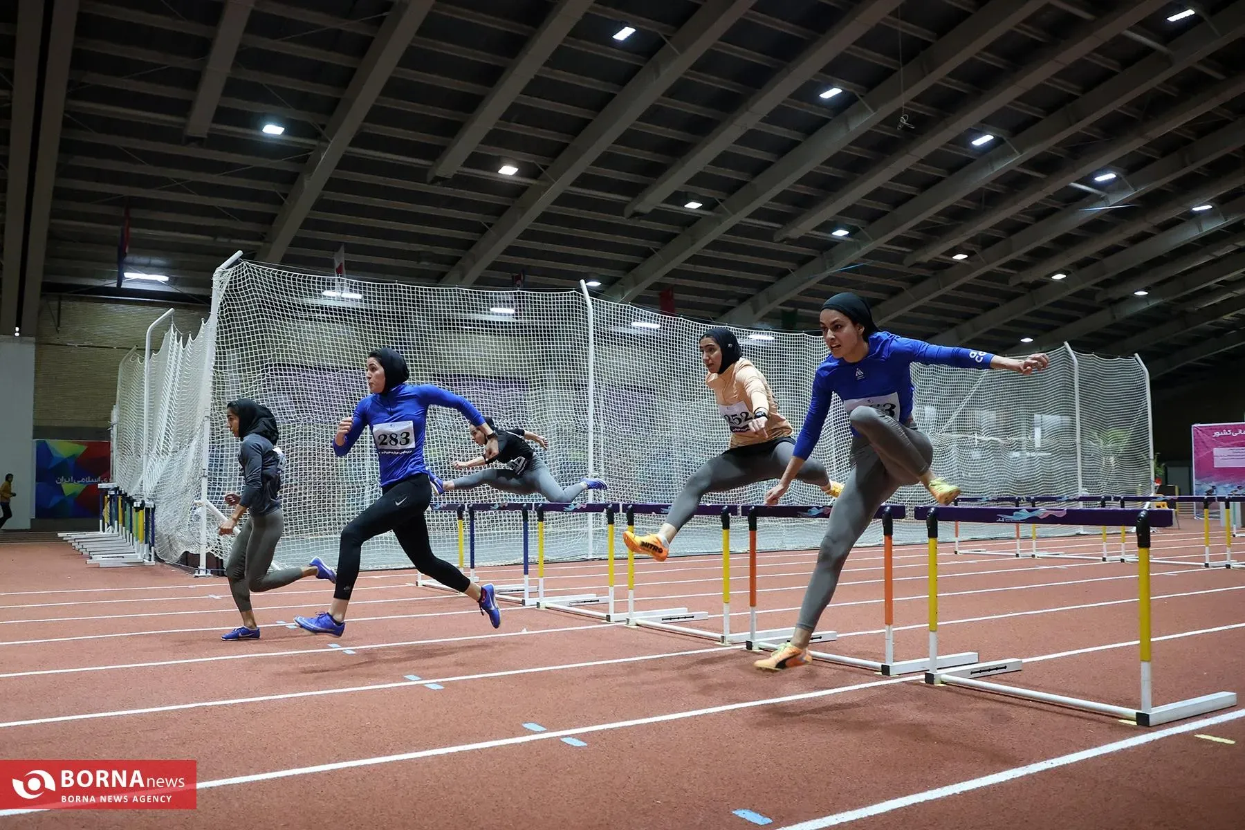 برگزاری مسابقات دو و میدانی جایزه بزرگ بانوان و آقایان در تهران به مناسبت ماه مبارک رمضان  