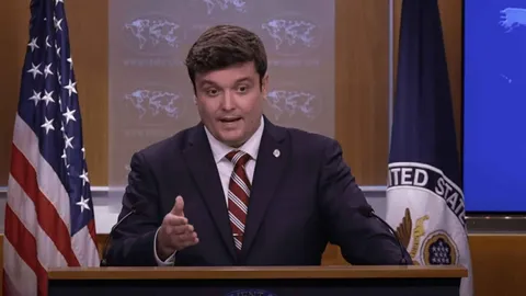 ادعای سخنگوی وزارت خارجه آمریکا: ترامپ مسیر دیپلماتیک را ترجیح می‌دهد