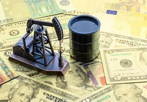 قیمت نفت بیش از ۴ دلار کاهش یافت