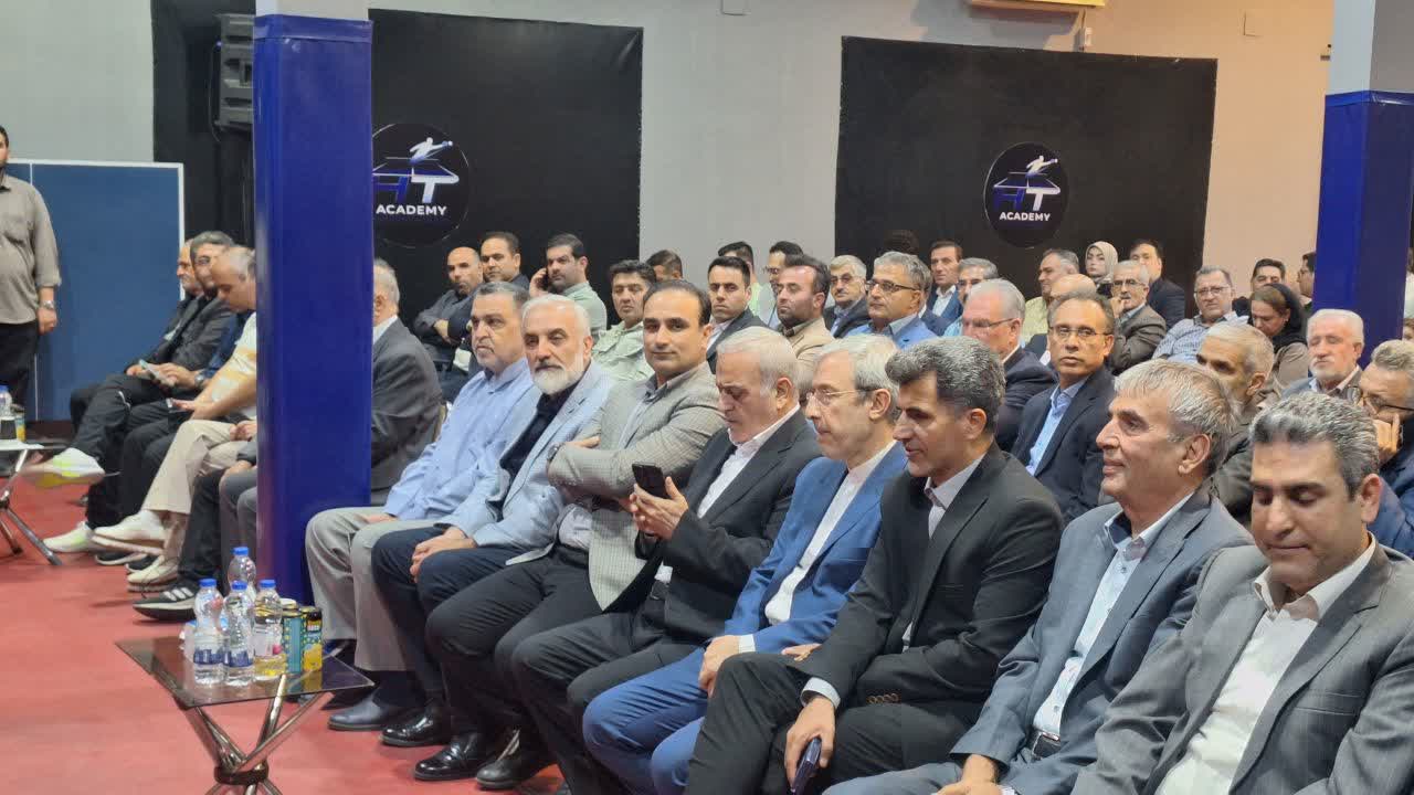 توسعه ورزش قهرمانی و همگانی تنیس روی میز در قزوین را دنبال کردیم توسعه ورزش قهرمانی و همگانی تنیس روی میز در قزوین را دنبال کردیم