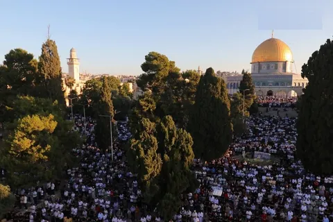 نماز عید سعید قربان با حضور ۱۴۰ هزار فلسطینی در مسجدالاقصی اقامه شد
