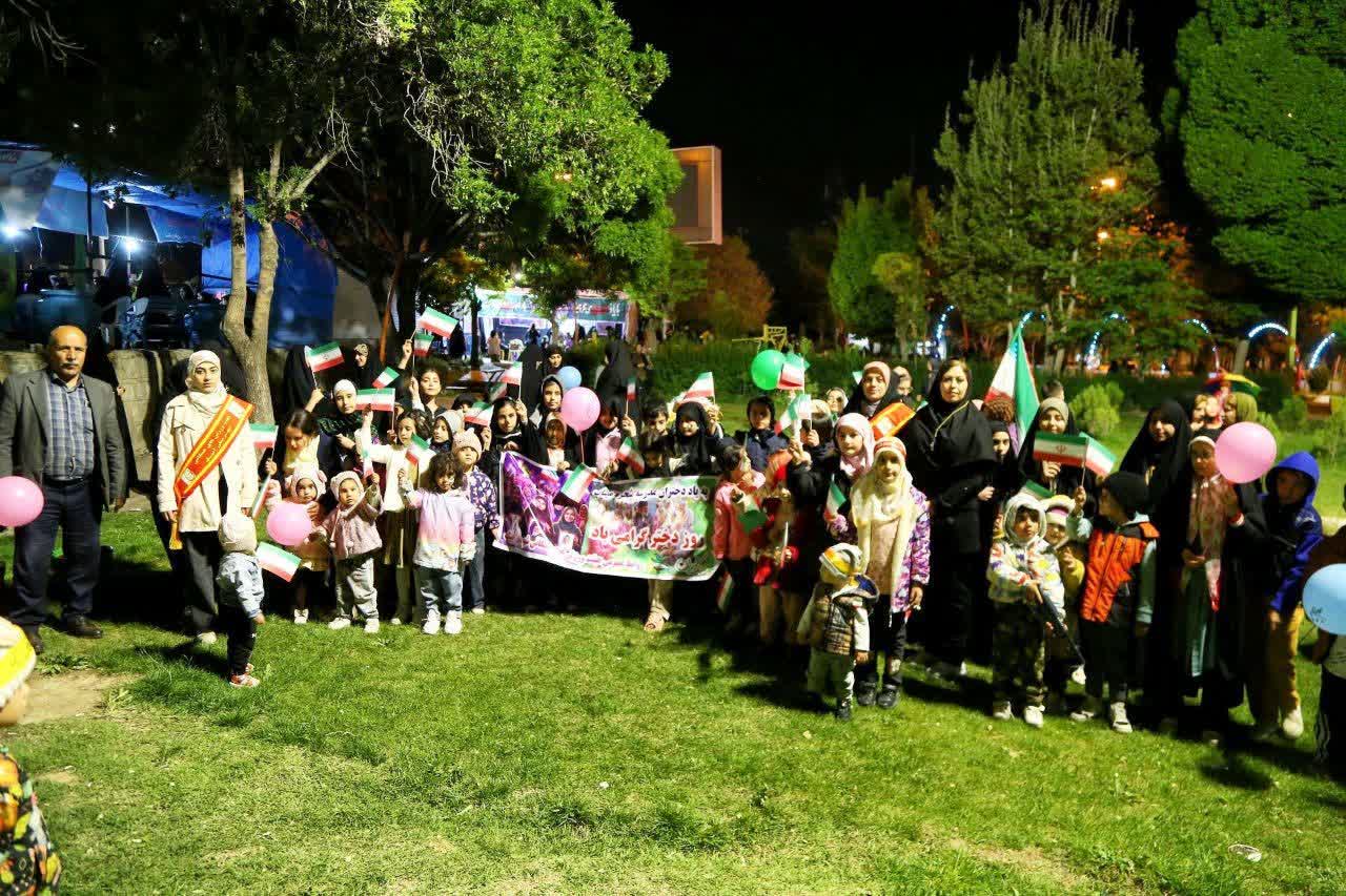 برگزاری مسابقات متنوع ورزشی در روز دختر در آبیک