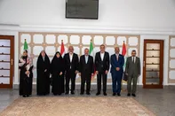 ملاقات هیئتی از نمایندگان مجلس عراق با سفیر ایران در بغداد
