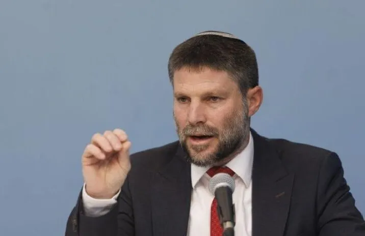 اسموتریچ خواستار سرنگونی تشکیلات خودگردان و جنگ در کرانه باختری شد