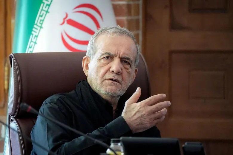 پزشکیان: استانداران رییس‌جمهور استان‌ها هستند/ اولویت سرمایه‌گذاری‌های بین‌المللی تقویت زیرساخت‌های کشور است