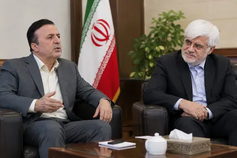 دیدار استاندار قزوین با معاون اول رئیس‌جمهور برای پیگیری مسائل توسعه‌ای استان