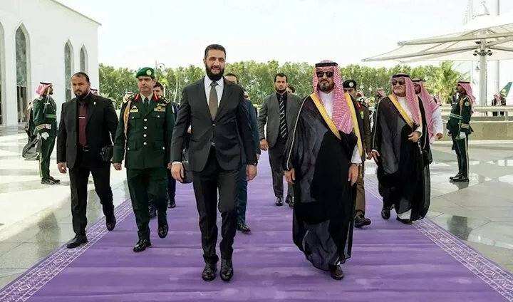 افشاگری صنعا درباره انتقال نیروهای سوری توسط عربستان به جنگ یمن