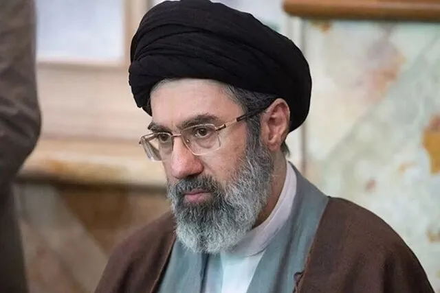 Iran's leader condoles General Khademi&rsquo;s martyrdom