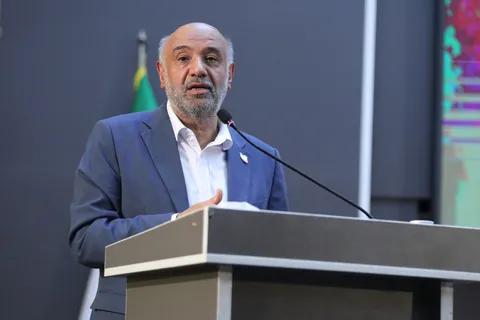 نشست صمیمی وزیر تعاون، کار و رفاه اجتماعی با اصحاب رسانه
