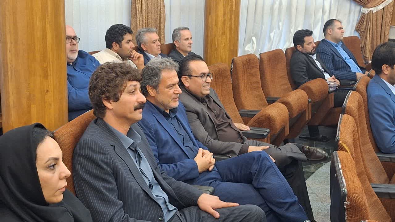 راهاندازی روستا بازارها در قزوین؛ گامی برای حذف واسطههای غیرضروری و کاهش قیمت محصولات کشاورزی راهاندازی روستا بازارها در قزوین؛ گامی برای حذف واسطههای غیرضروری و کاهش قیمت محصولات کشاورزی