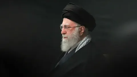شخصیت‌شناسی شهید آیت الله سید علی خامنه‌ای