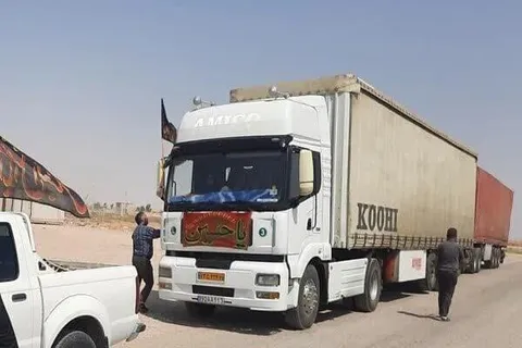 انجام تشریفات گمرکی  ۳ هزار و ۸۰۰ کامیون حامل کالا و تجهیزات مواکب در گمرک مرزی مهران