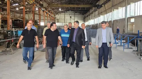 بازدید مدیرکل ورزش و جوانان آذربایجان شرقی از مجموعه شرکت خانه سازی پیش ساخته آذربایجان