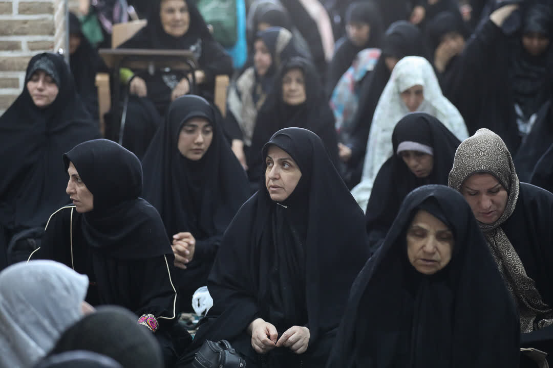 خبرگان رهبری با جدیت از وحدت جامعه دفاع می کند
