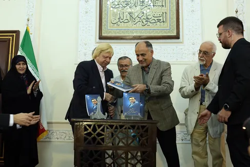 آیین بزرگداشت زنده‌ یاد علی حاتمی