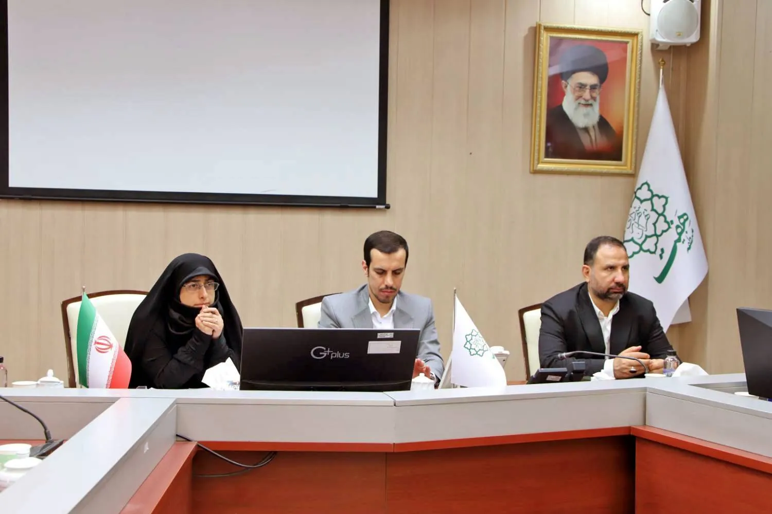 تسریع در بازسازی و تداوم خدمت‌رسانی به شهروندان آسیب دیده