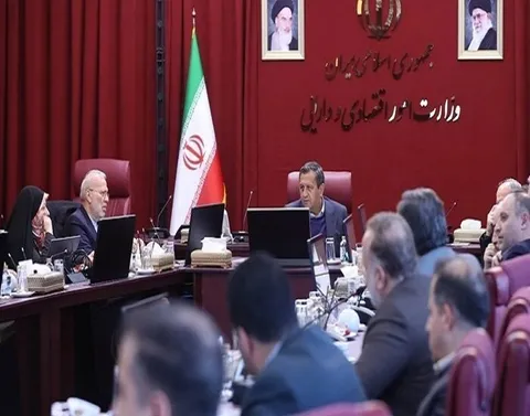 موافقت با عرضه ۴ درصد سهام پتروشیمی خلیج فارس در بورس