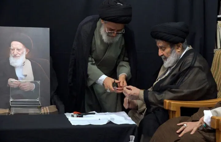 آیین شکستن مهر آیت‌الله شبیری‌زنجانی برگزار شد