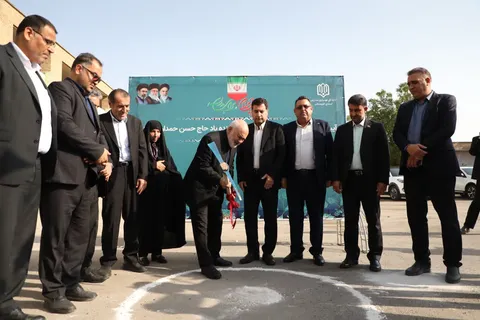 مدرسه ۱۲ کلاسه خیرساز کوی علوی اهواز کلنگ‌زنی شد / استاندار خوزستان: بازسازی و کیفیت‌بخشی آموزشی باید همزمان دنبال شود