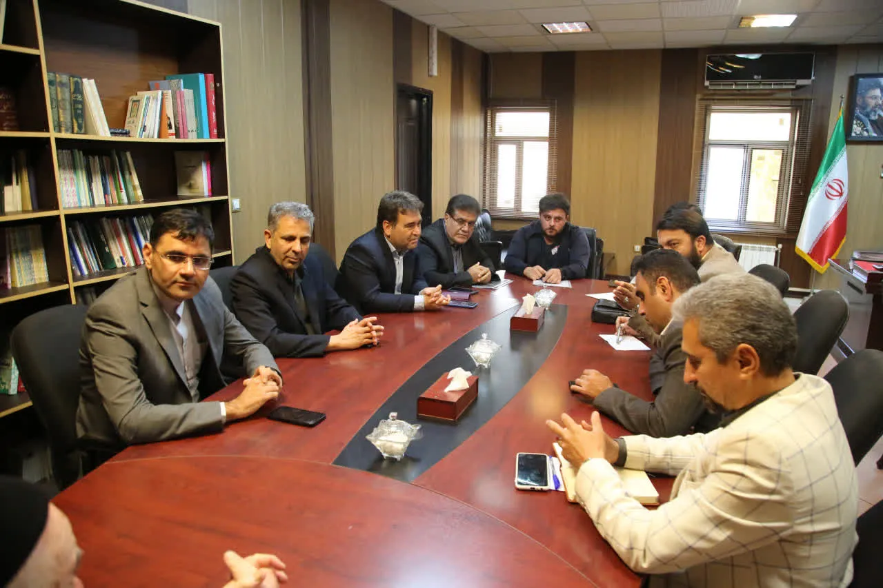 بررسی کنترل سیلاب احتمالی رودخانه یوسف‌آباد در نشست مشترک مسئولان شهرستان‌های بوئین‌زهرا و اشتهارد