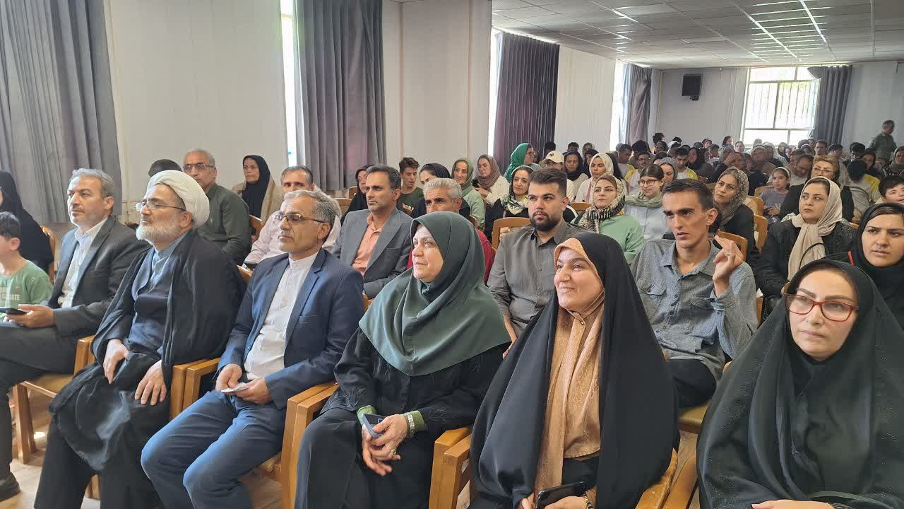 قزوین رتبه دوم غنیسازی اوقات فراغت دانشآموزان را کسب کرد قزوین رتبه دوم غنیسازی اوقات فراغت دانشآموزان را کسب کرد
