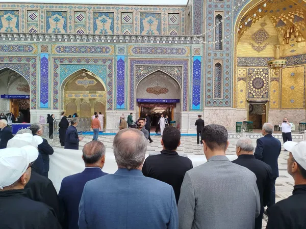 تشرف کاروان جاده ولایت به حرم مطهر رضوی پیش از آغاز سفر