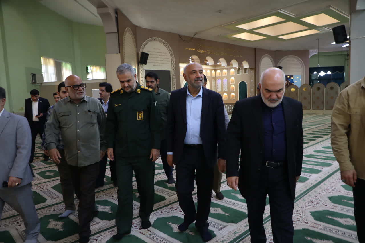 بازدید وزیر تعاون و استاندار خوزستان از مراکز درمانی - پایانه مرزی و یادمان شهدای شلمچه بازدید وزیر تعاون و استاندار خوزستان از مراکز درمانی - پایانه مرزی و یادمان شهدای شلمچه
